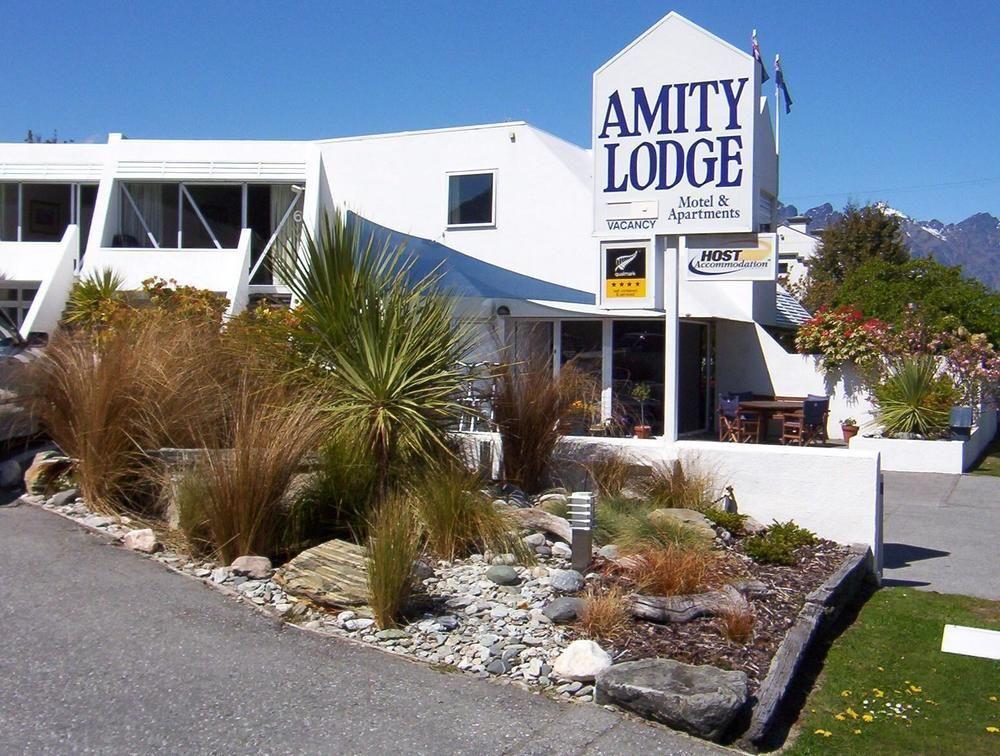 Amity Serviced Apartments Queenstown Buitenkant foto